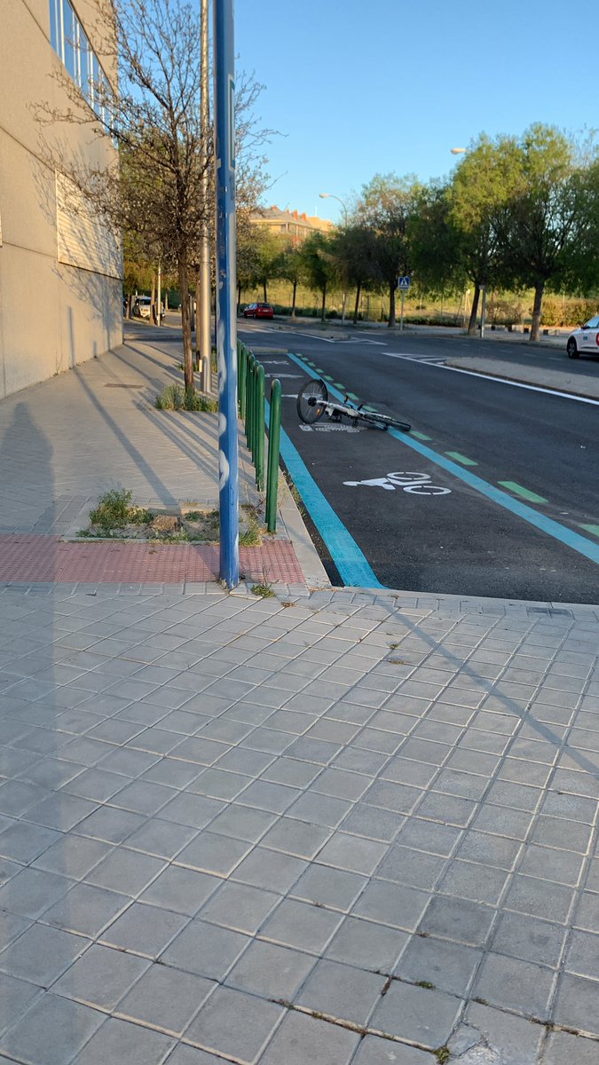 Laura Ramos tweet media