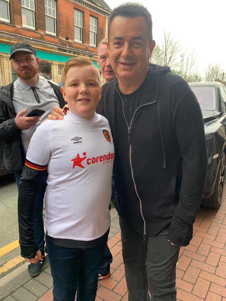 Scott Gibson (@scottgibson09) on Twitter photo Not a great result but this was the highlight of the day for the boy #hcafc <a href="/acunilicali/">Acun Ilıcalı</a> Not a great result but this was the highlight of the day for the boy #hcafc <a href="/acunilicali/">Acun Ilıcalı</a>