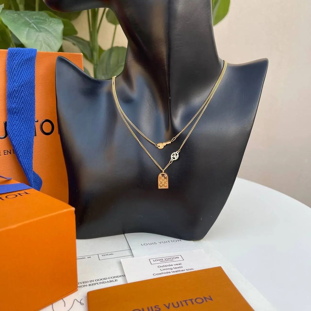 ًمتجركم tweet media