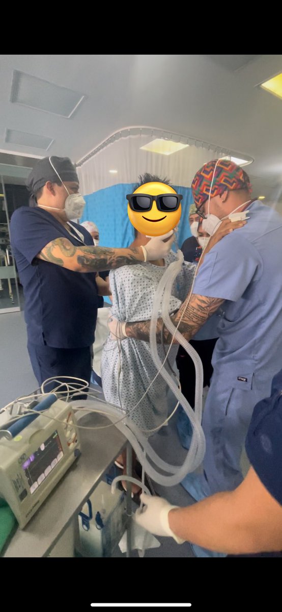 RobJonesBaro's tweet photo. El cambio ya está en camino.
Ayer el HGQ y HGM coinciden en intervenciones fisioterapeuticas en pacientes mecánicamente ventilados. Logrando la marcha de sus pacientes apuntando a egresos funcionales de la UCI. Hoy gana la fisioterapia y la funcionalidad mexicana! https://t.co/knsAtVm4Lk