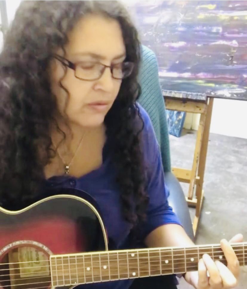 Artist announcement #9 TRAY TRONIC (acoustic) 5 May at <a href="/smilebarvenue/">Smilebarandvenue</a> in aid of <a href="/eiecampaign/">Enough is Enough</a> <a href="/lmhrnational/">Love Music Hate Racism</a> 

esteemed artist and <a href="/timelessfest/">Timeless Festival</a> resident DJ, <a href="/traytronic/">Tray Tronic</a> likes “playing dance music and turning them into something completely different”

facebook.com/events/6601332…