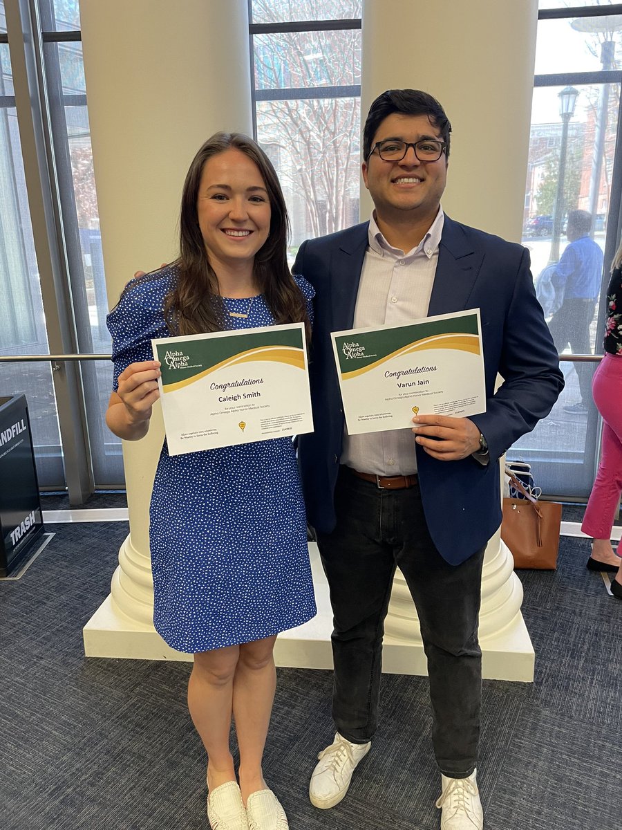 Honored to be inducted into <a href="/AOA_society/">Alpha Omega Alpha</a> today alongside some folks who have been there since the beginning! Thanks to all my mentors and friends who have gotten me to this point. <a href="/Shreya_Mandava/">Shreya Mandava, MD</a> <a href="/_dhogarthMed/">Danielle Hogarth</a> <a href="/AA_Weidman/">Allan Weidman, MD</a> <a href="/UvaDOM/">UVA Department of Medicine</a>