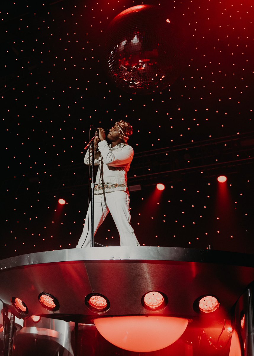 natcpz's tweet photo. @JacklynKrol Hi there! Dallas-based music and event photographer here 👋🏼

https://t.co/hMS5NxfQFJ https://t.co/ArV0nlLX9O