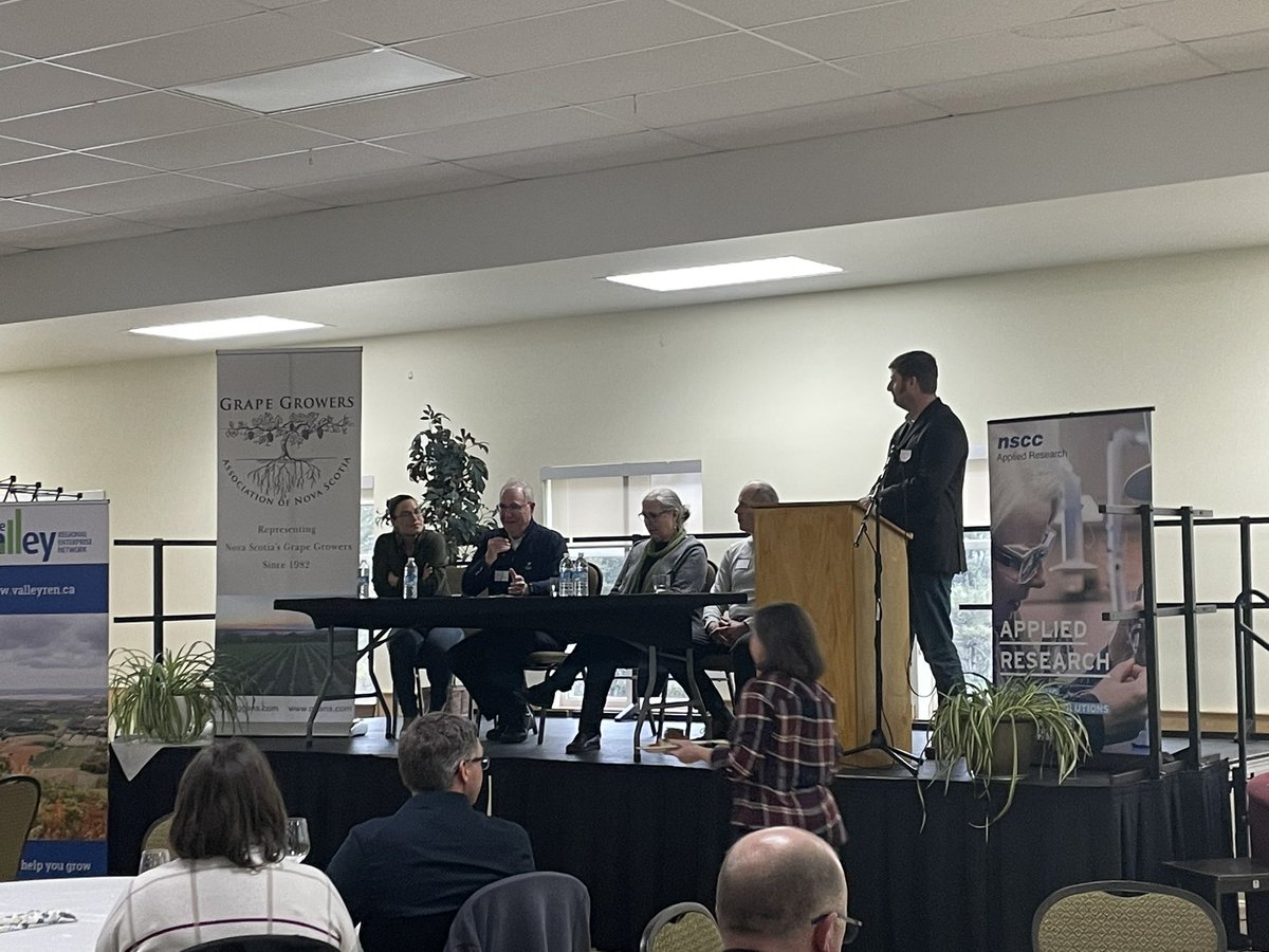 <a href="/NSCCResearch/">NSCC Research</a> is a sponsor for the Grape Growers Association of NS Trade Show and AGM today. <a href="/MathewVankough1/">Mathew Vankoughnett</a> and I are listening to a panel on climate change featuring Bruce Ewert, a NSCC faculty in our cool climate and viticulture program.