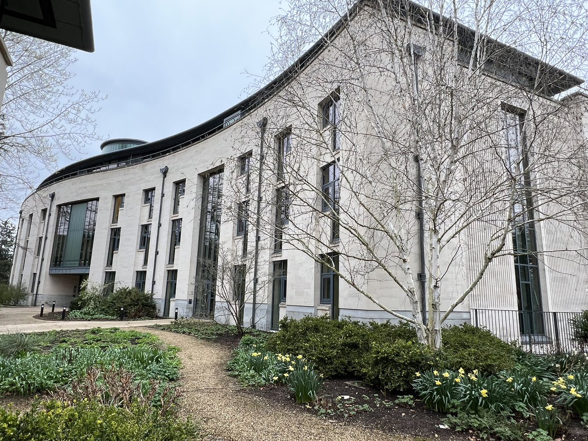 suekmoorhen's tweet photo. At fabulous Cambridge with BFF #Strikecrew visiting Strike sites β€οΈ including the Stephen Hawking Building π https://t.co/VNTWpCbV54