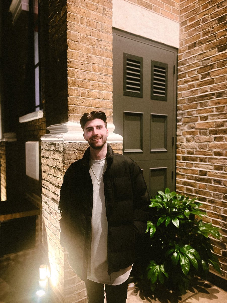 itsdeansinclair's tweet photo. HELLO WORLD! 🌎❤️
It’s been a bloody long time 😅 I hope you’re all doing good. https://t.co/UTn9crb1Di