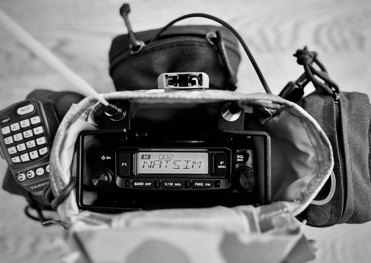 DavidKorchin's tweet image. Yaesu FTM-6000R Manpack build complete. Armoloq TTP-6000 frame, PRC-117G carry, 100 watt SignalStick BNC, 15 AH Bienno, Motorola HSN4039 speaker—Question: Do you Counterpoise? Asking for a friend.
#yaesu #manpack #portableops #amateurradio #hamradio #POTA #UHF #VHF #SOTA