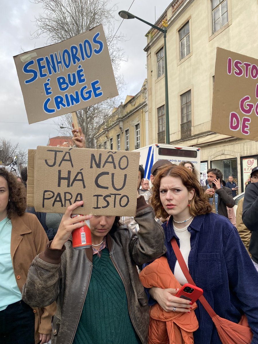 É isto, mais ou menos: bombastic side eye