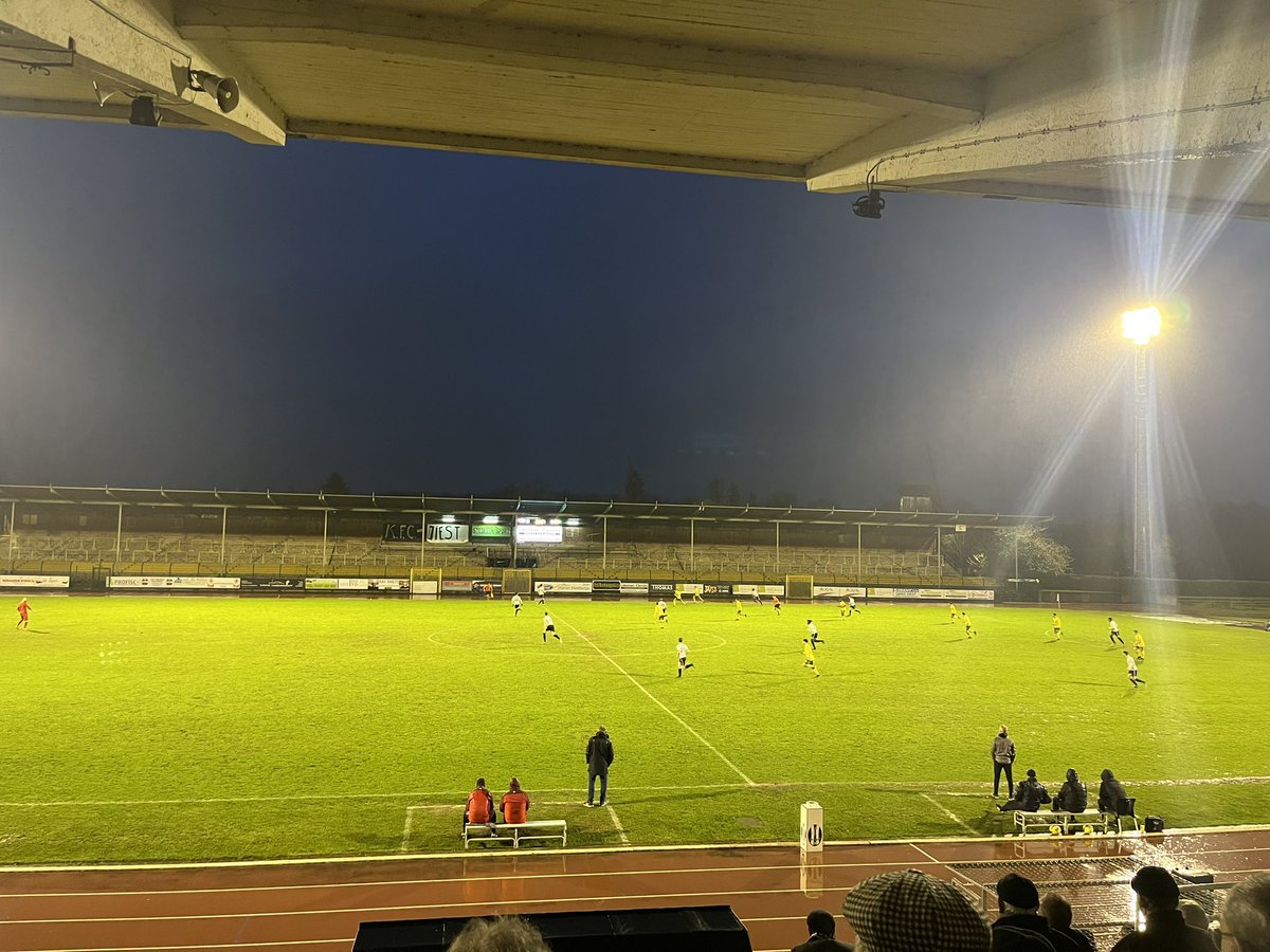 brittmeulenberg's tweet photo. Het moet niet altijd Ajax zijn hè. 😂#kfcdiest https://t.co/930pxP1ade
