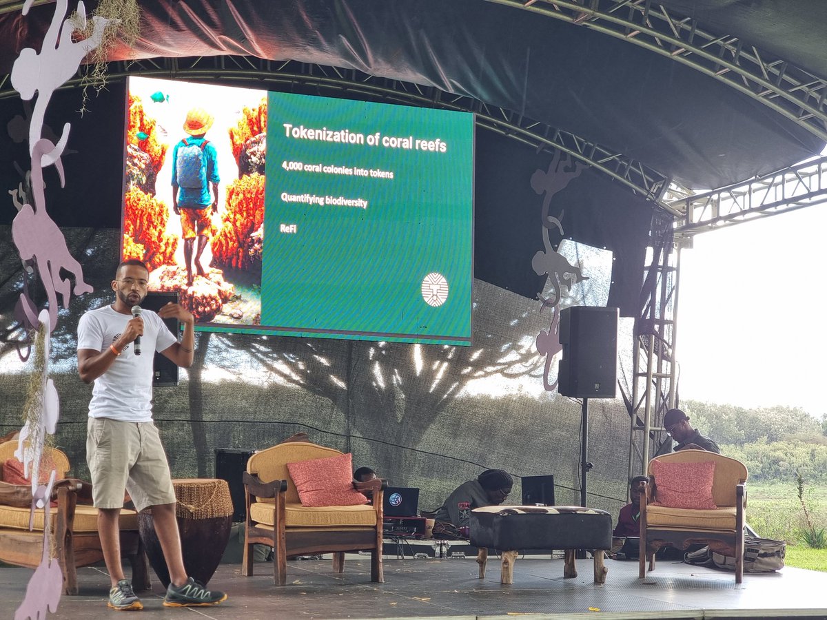 kratist0s's tweet photo. 16th presentation @TUMAconserv by @JoniBloch on tokenization of coral reefs https://t.co/BKFKgp2dfL