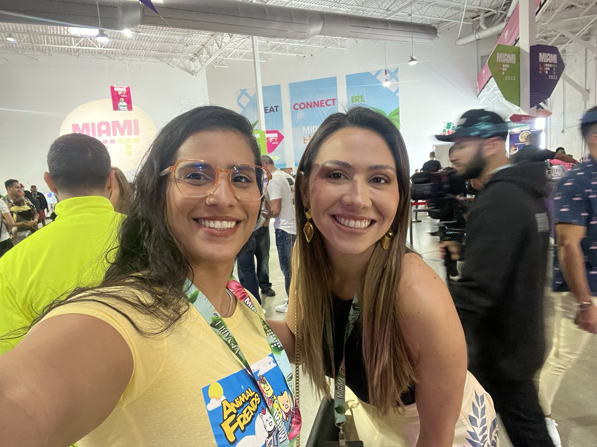 <a href="/TheMiamiApe/">Laura Rodriguez🌴</a> <a href="/Animalfrendsnft/">Animal Frends</a>