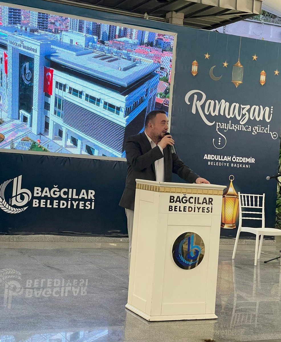 Bağcılar belediye başkanımız <a href="/abdullahozdemir/">Abdullah Özdemir</a>  ev sahipliğinde 2000 kişilik Sinop iftarimiz <a href="/57Sindef/">Sindef</a> <a href="/HasanDalkran17/">Hasan Dalkıran</a> <a href="/rustemtuysuz/">Rüstem Tüysüz</a> <a href="/abdullahozdemir/">Abdullah Özdemir</a>