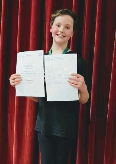 JustJoetheActor's tweet photo. Last dance class of term and ISTD certificates time!!! Pretty happy! 97%! Passed with honours!!
#dance #danceboy #danceboylikeanormalboybutcooler https://t.co/NbljY0SZkR