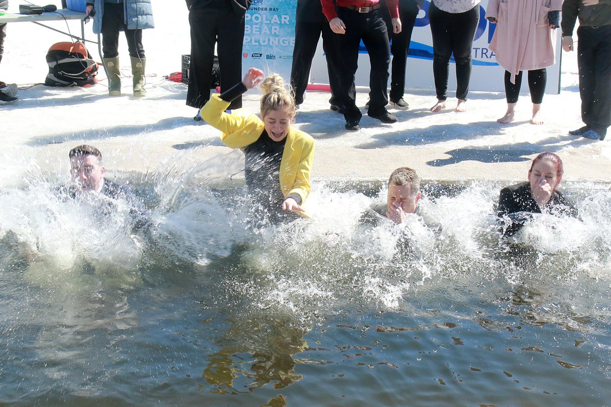 Leith Dunick (@leithdunick) on Twitter photo <a href="/Avery_MacRae/">Avery MacRae</a> Riley McManus, <a href="/RBonazzo/">Ryan Bonazzo</a> and Fiona Gardiner take the Polar Bear Plunge today. <a href="/Avery_MacRae/">Avery MacRae</a> Riley McManus, <a href="/RBonazzo/">Ryan Bonazzo</a> and Fiona Gardiner take the Polar Bear Plunge today.