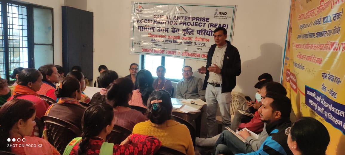 pandeyarchit23's tweet photo. Today meeting with Himalaya cluster and visit Saras Market Block Haldwani ( REAP ) Nainital @basava_ias @Haldwani_RDUK @ManojBh44702090 @nitikakh22 @pushkardhami @REAPNainital https://t.co/km0siQH7ee