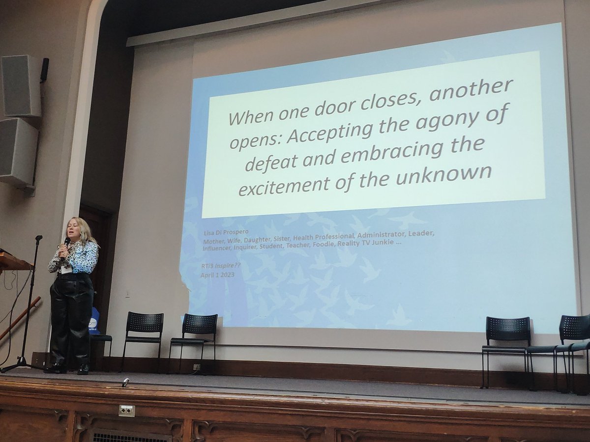 carmen_chan1's tweet image. #INSPIRE Keynote @LisaPBRI @Sunnybrook concludes RTi3 with a motivational talk: 
1. Embrace life, all its' ups and downs 
2. Getting comfortable with the uncomfortable ➡️ GROWTH!
3. Have the courage to challenge
4. Be flexible &amp;amp; adaptable
5. Collaborate creatively
#RTi3Conference