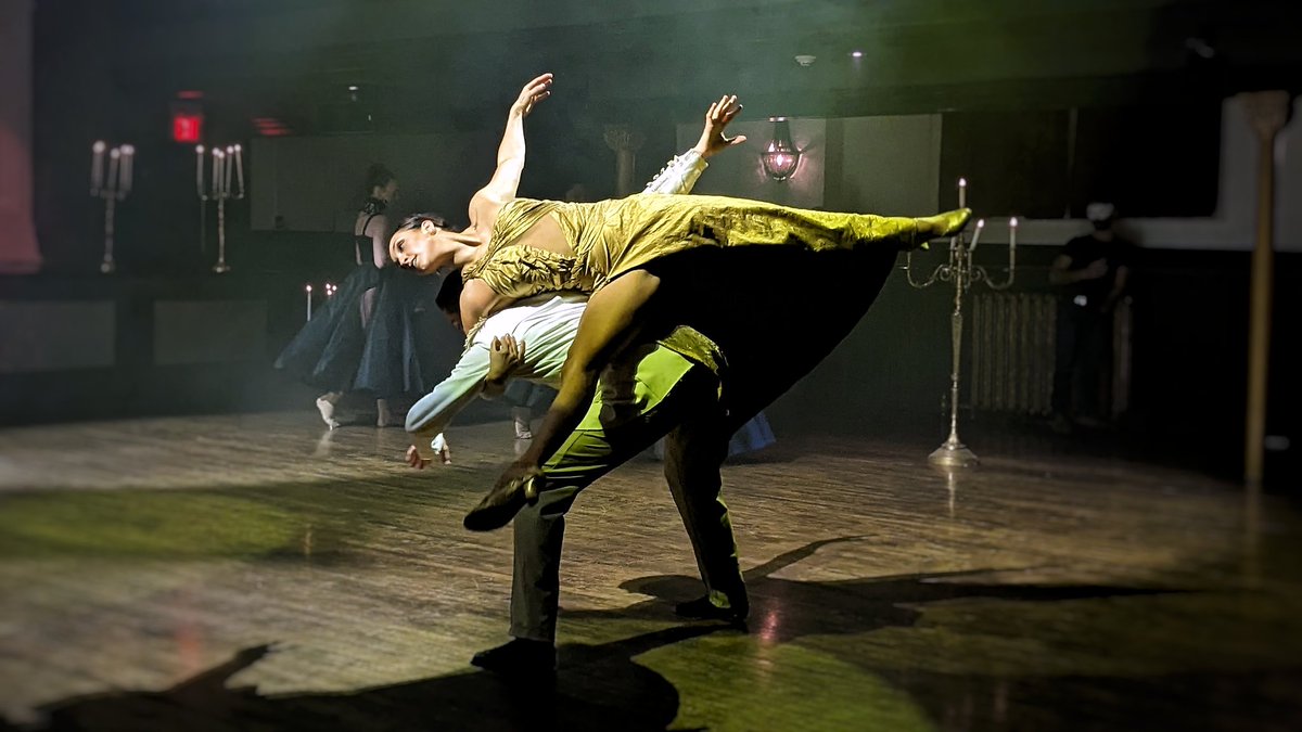 1goatroti's tweet photo. Got the opportunity last night to attend the VIP opening of @TranscendanceP "A Grimm Night" at @TheGreatHallTO. It's an interactive dance performance that tells the stories of "Cinderella" &amp; "Snow White" in a twisted way that only the Grimm Brothers can tell. @DuetPR #hosted https://t.co/o4zoQl7sHj