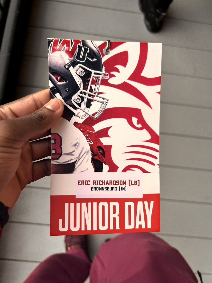 Thanks to <a href="/IWUWildcats/">Indiana Wesleyan University Wildcats</a> for the opportunity to come out and experience spring practice and to explore the campus! <a href="/Coach__AT/">Austin Taylor</a> @CoachBacchusIWU <a href="/bhsdogs/">Brownsburg Athletics</a>