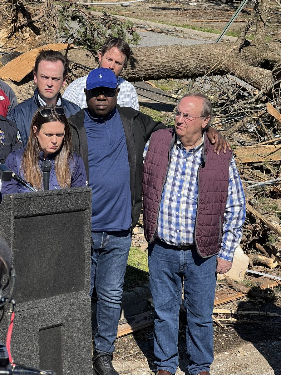 JBarkerAR's tweet photo. You want to see what people should be doing? This is a Republican Senator &amp; Democrat Rep arm in arm this AM at a press conference with the Governor. Not either’s district, not worried about who has what ideology. Just people being people. 🇺🇸 https://t.co/aR8I3iJ1KV