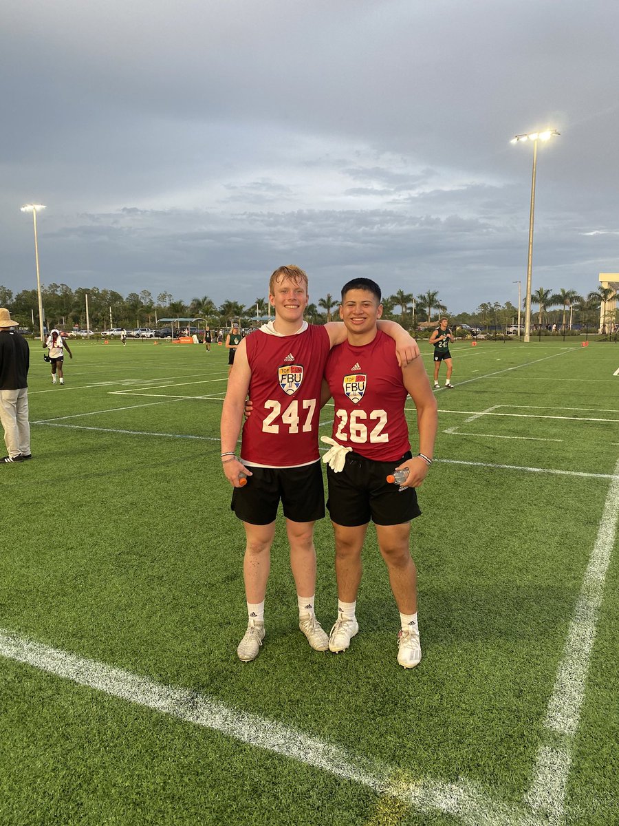 SamuelRLaraa's tweet photo. I miss playing my brothers. Some of the best memories i’ll ever create🧡 https://t.co/rk5i2NiPL3