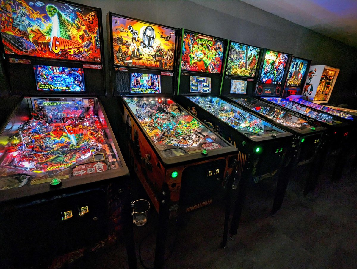 Blue Peg, Pink Peg tweet media