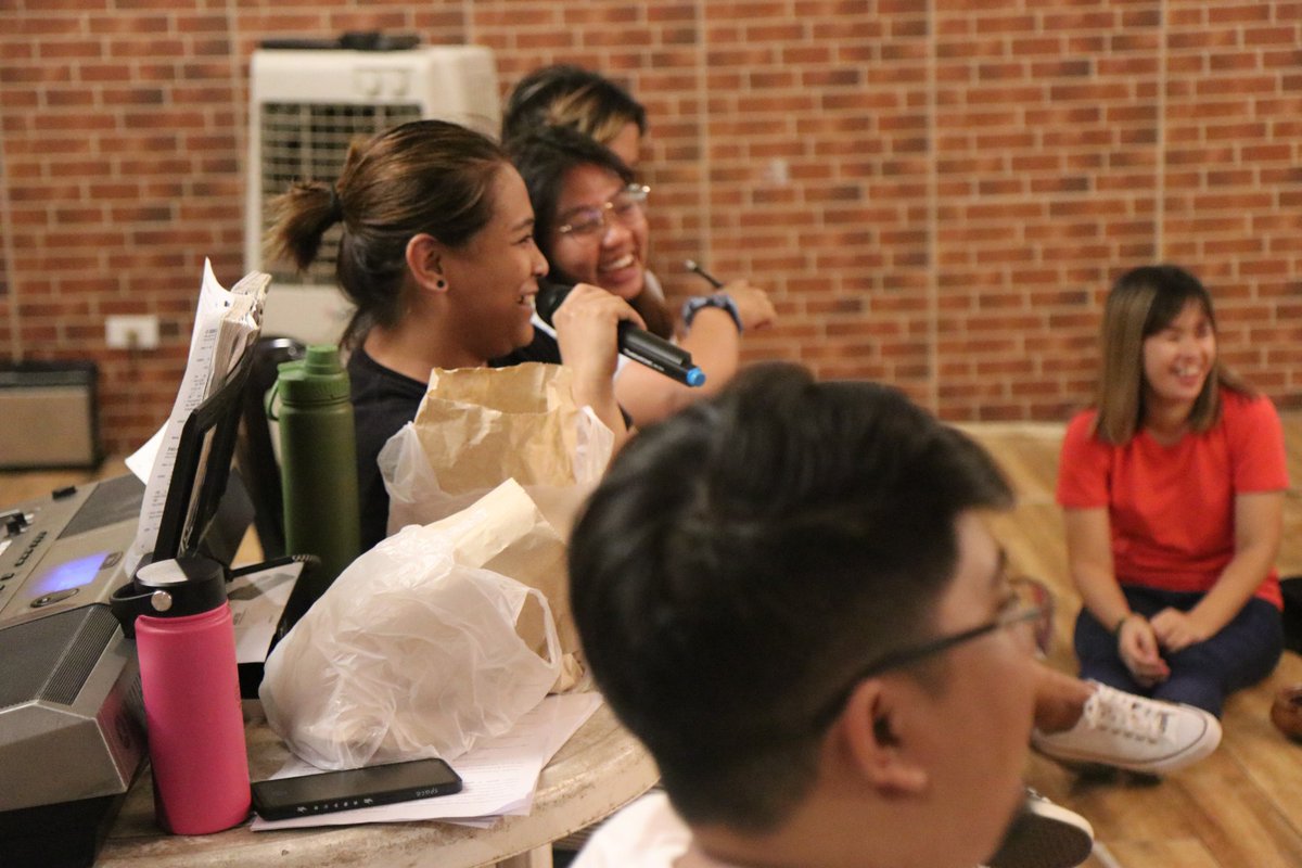 jers_zone's tweet photo. Isa sa highlight ng Senakulo 2023: KAIBIGAN ay ang pagdidirek ng isang babaeng direktor. 

Pinakaunang babaeng magdidirek @jclynrblbs, ng Senakulo sa @TAranzazunsda

MAMAYA NA AT SA MARTES, 7PM 

Sa Patio ng @AranzazuShrine 

#CaritasChristiUrgetNos
#Senakulo2023 
#Senakulo https://t.co/SfpPkcnd37
