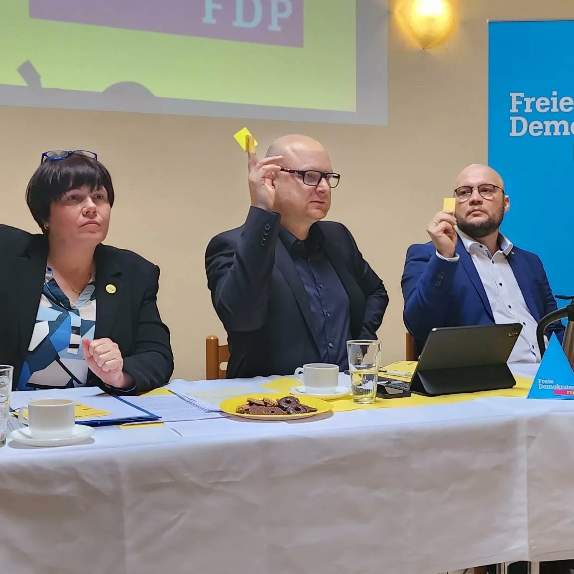 FDP Kreisverband Görlitz - Kreisparteitag . Anwesend waren unsere Landesvorsitzende Anita Maaß, Kreisvorsitzende
Kristin Schütz, Landesvorstand Thomas Kunz und der Kreisvorsitzende aus Bautzen Mike Hausschild. 
 #Görlitz #lausitz  #Freiheit #oberlausitz #politik #Sachsen