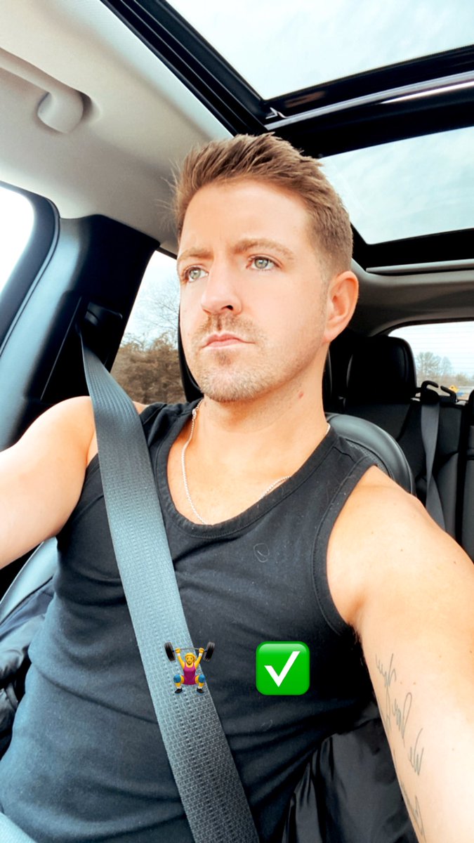 Billy Gilman tweet media