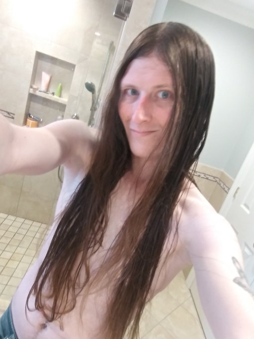 When the fuck did my hair get so long?  No make up shot. Ps enjoy my happy trail 😆 Bush is back in office<a href="/tag/ts"class="tags"><span>#ts</span></a>