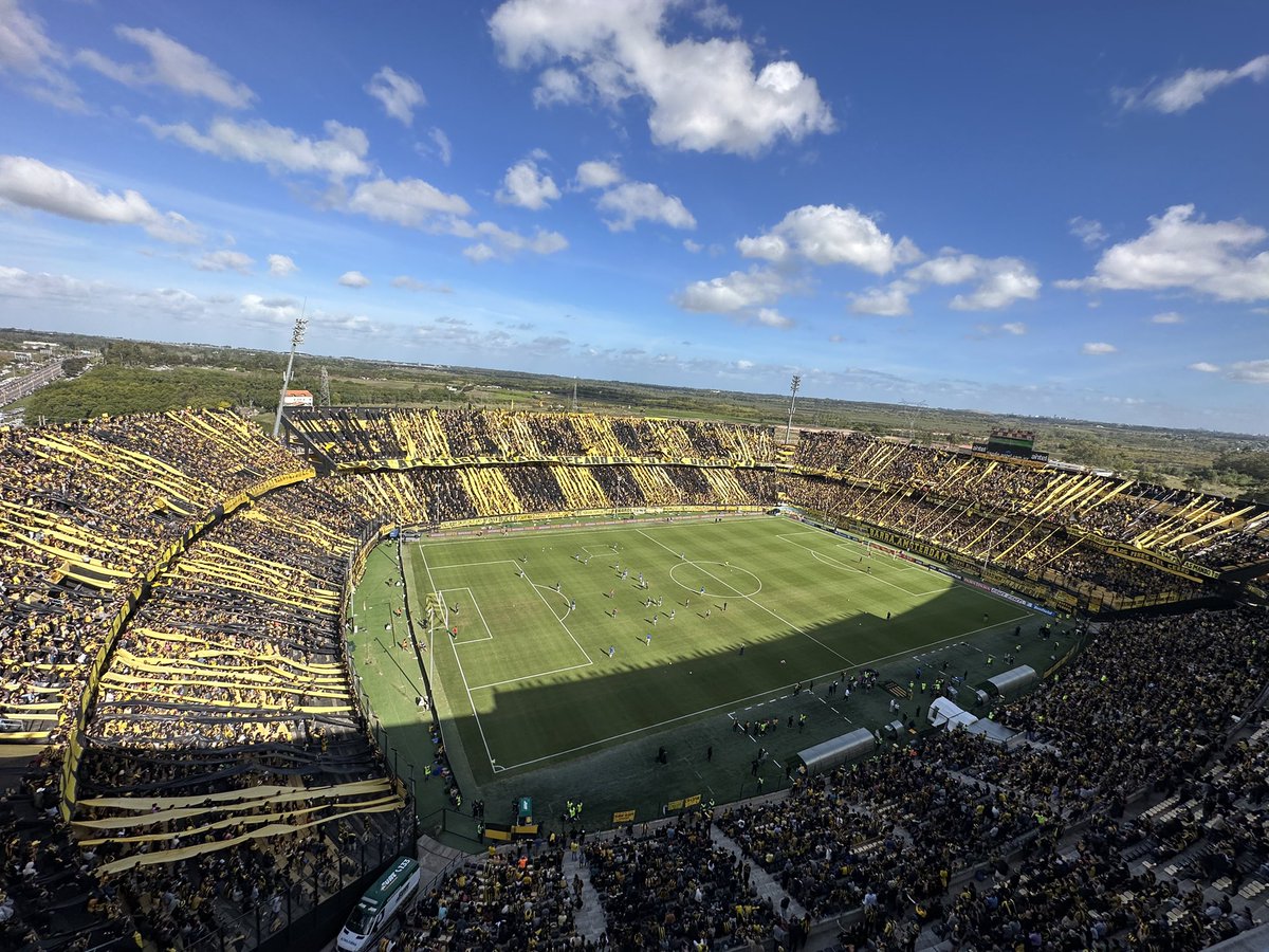 ✔️ El mejor Estadio del país 
✔️ La mejor hinchada del país 

#VamosCarbonero