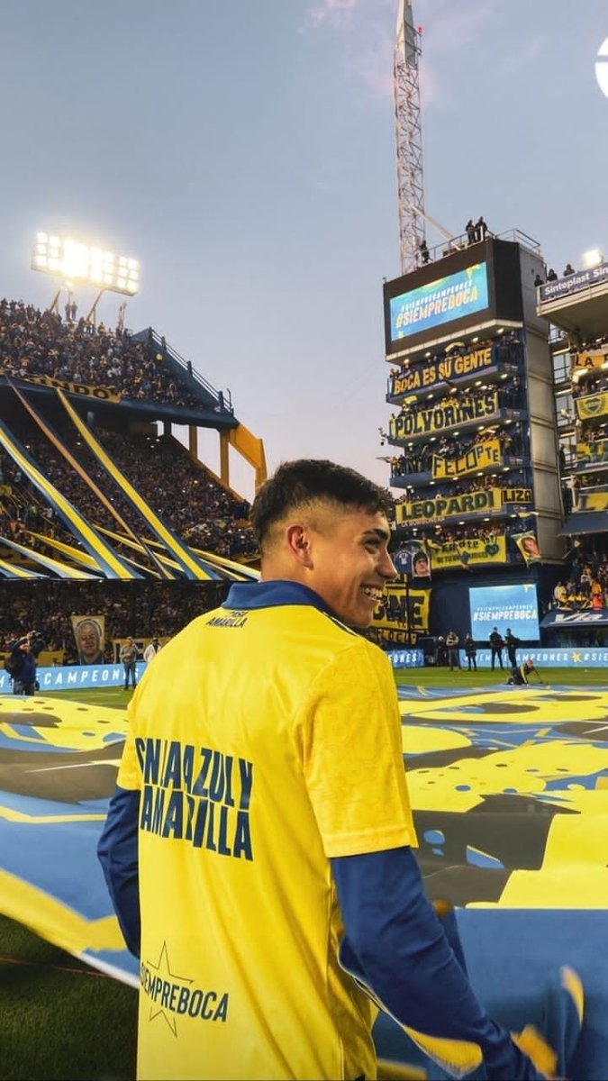 Juli_bostera12's tweet photo. gol de este rey, DALE BOOOCAAA https://t.co/mdTT8hu51N