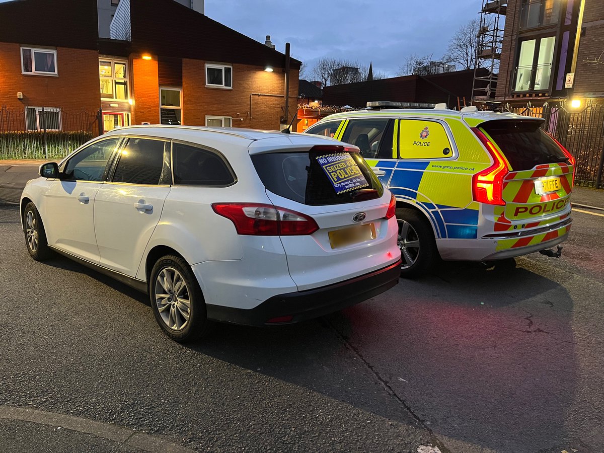 gmptraffic's tweet photo. The driver of this Focus failed to stop for Police in Salford this evening. He ran off with the car keys and his drugs but fortunately for us, he left his mum, who wasn’t to impressed, in the car for us to talk to! Vehicle seized. #Driveinsured @DriveInsured #GMP #Salford https://t.co/lA7BsZNu0C