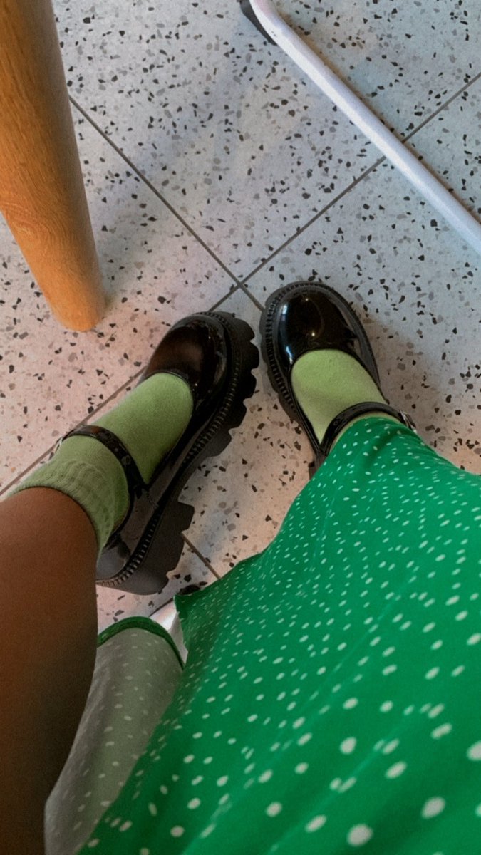 badlikemike_'s tweet photo. Day in the life of a girl obsessed with green 💚 https://t.co/teQlfrxo9o