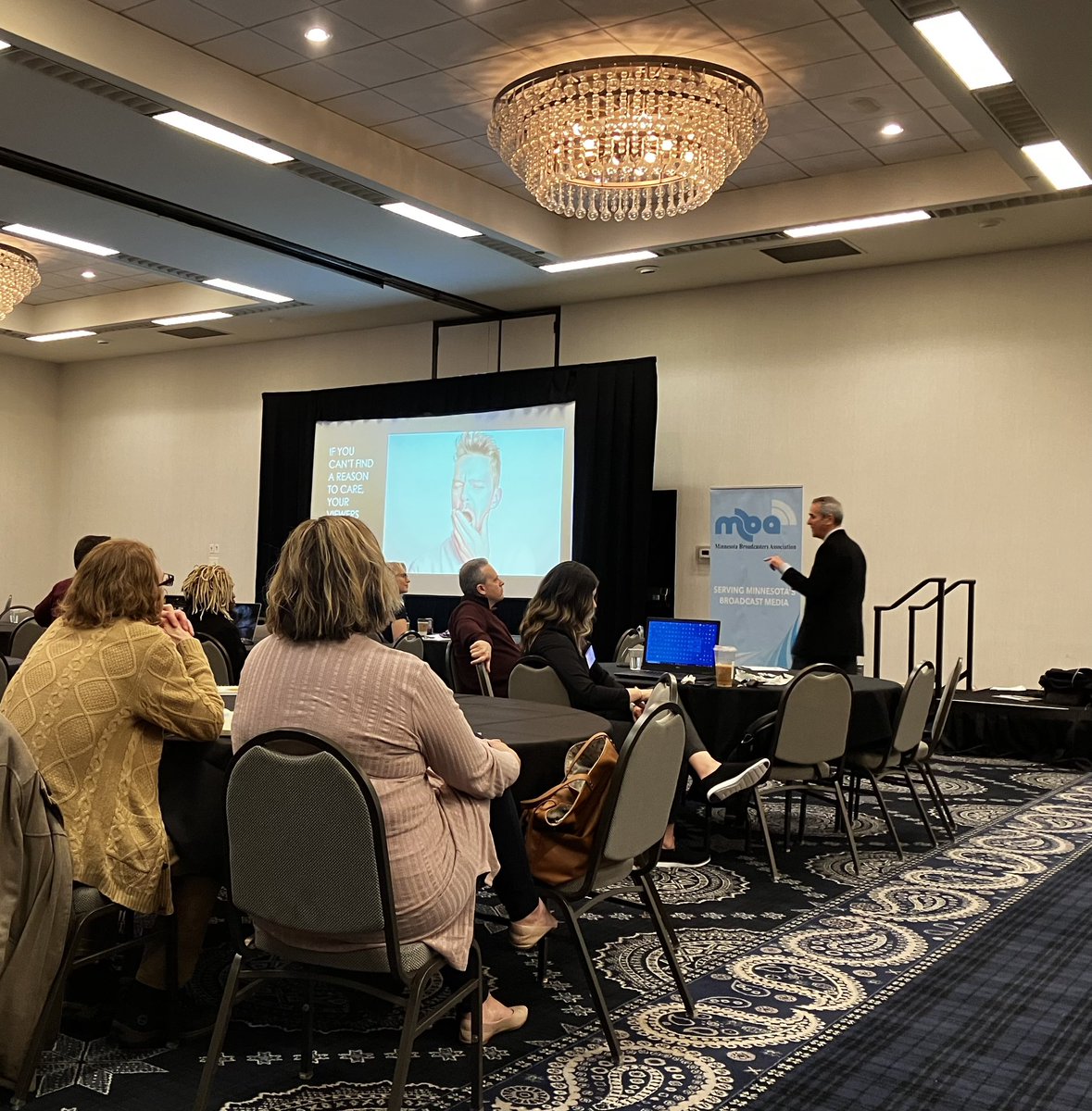 TimScheld's tweet photo. Always a treat to hear the great @BoydHuppert do his storytelling sessions. Spending time at #MJC23 repping @RTDNA https://t.co/jHhW32WiQE