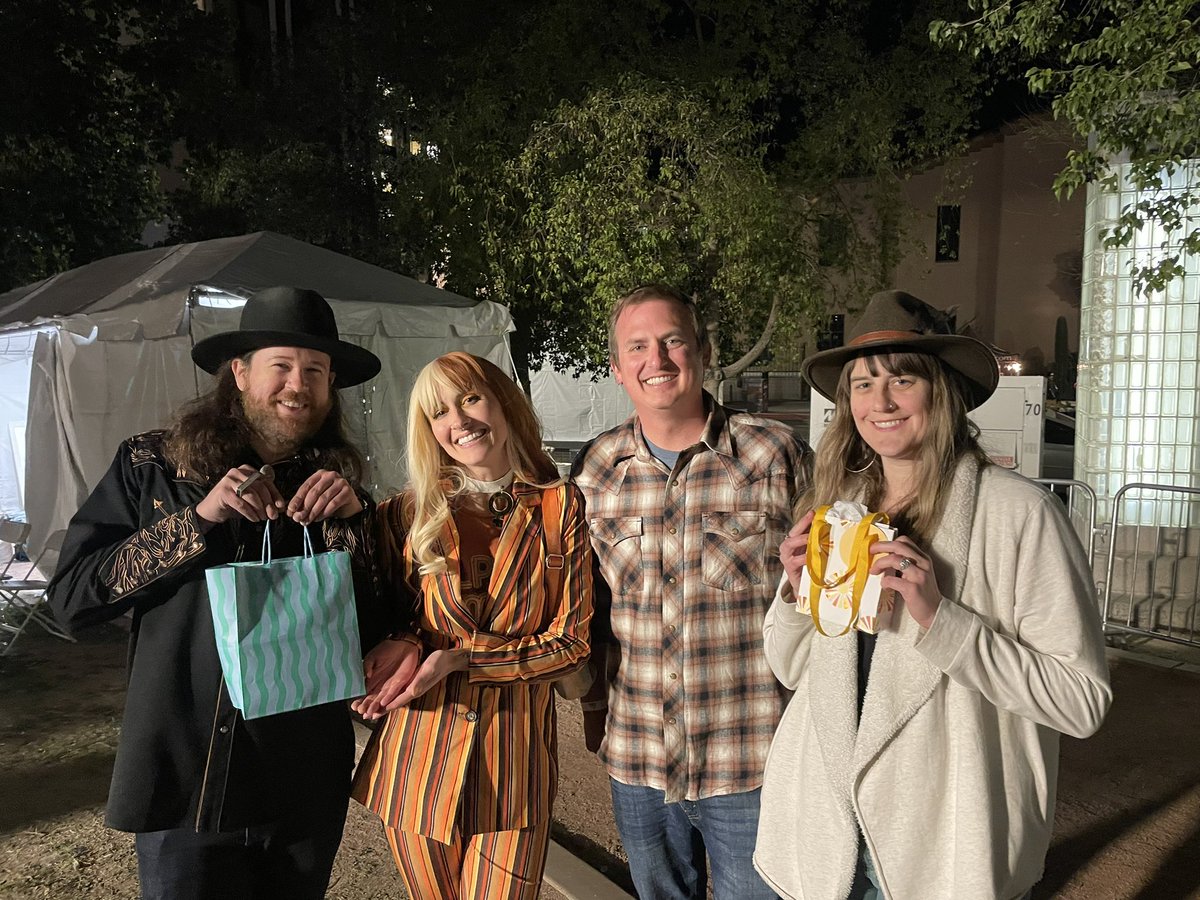 Feeling so honored and grateful to have placed 1st at the Stefan George Memorial Songwriting Competition at <a href="/FolkFestTucson/">Tucson Folk Festival</a>! 

Special thanks to <a href="/jfrahm_/">Jonathan Frahm</a> for pushing us to enter the competition and for being an overall gem of a human 💎 

TONIGHT 
Roy Place 5pm
Jácome Plaza 615pm