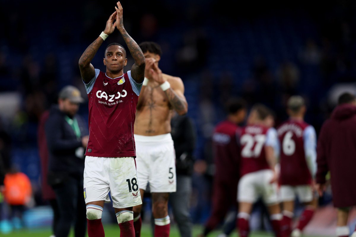Ashley Young tweet media