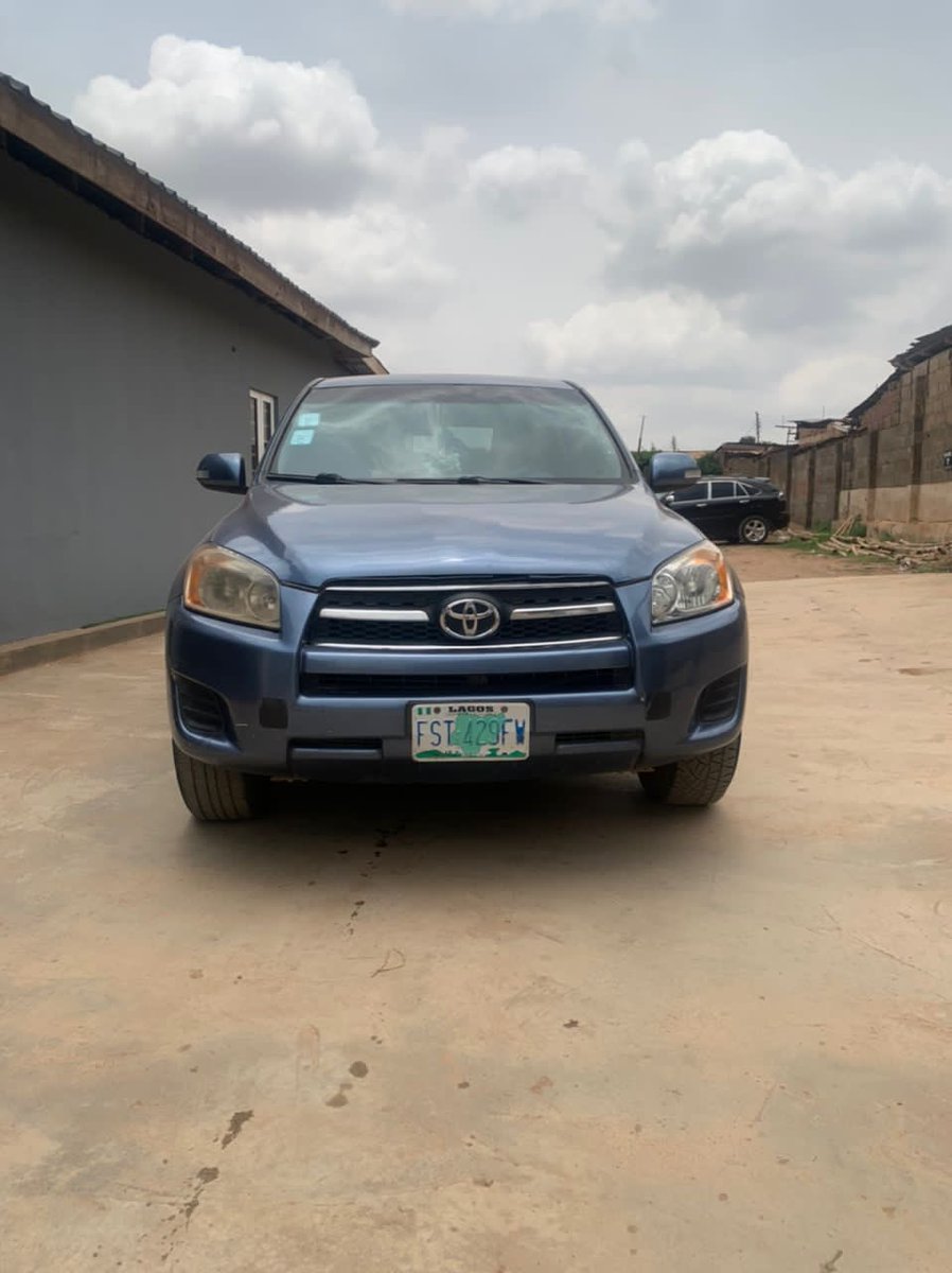 prolific_autos's tweet photo. for sale 
Toyota rav4 2010 model 
price: 3.5 million naira (slightly negotiable )
good engine and gear 
buy and drive 
chilling ac
all papers intact 
For more details/inspection call or WhatsApp 08062741712 
#CarsAndCars #AusGP #AprilFoolsDay #Boycott60Minutes https://t.co/Dd11XlWuES