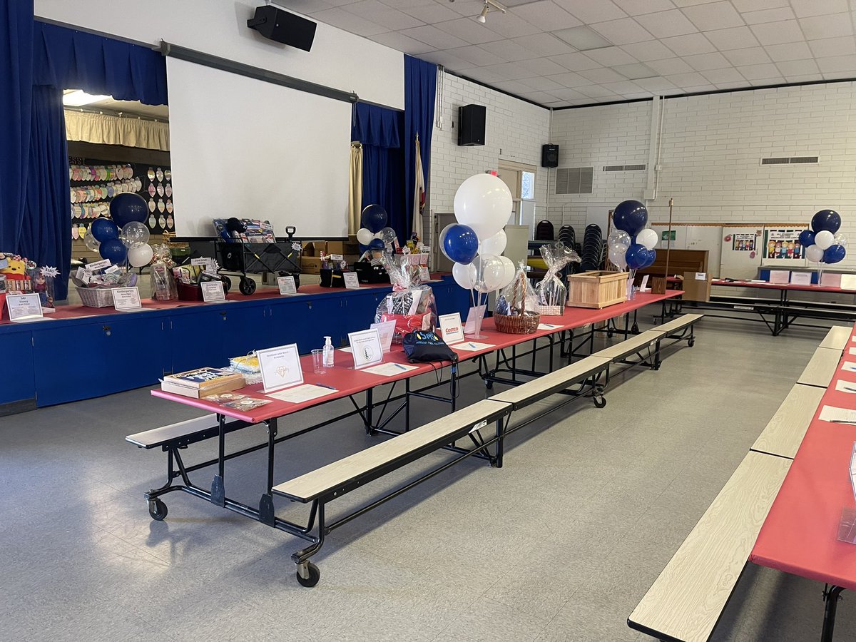 maple_np's tweet photo. Don’t miss our Maple Family Day Carnival! It’s our biggest event of the year! Stop by between 2 pm- 6 pm! Join in our games, silent auction, inflatables, food, and more! #CVUSDForward @ConejoValleyUSD https://t.co/clU1LjMv1I