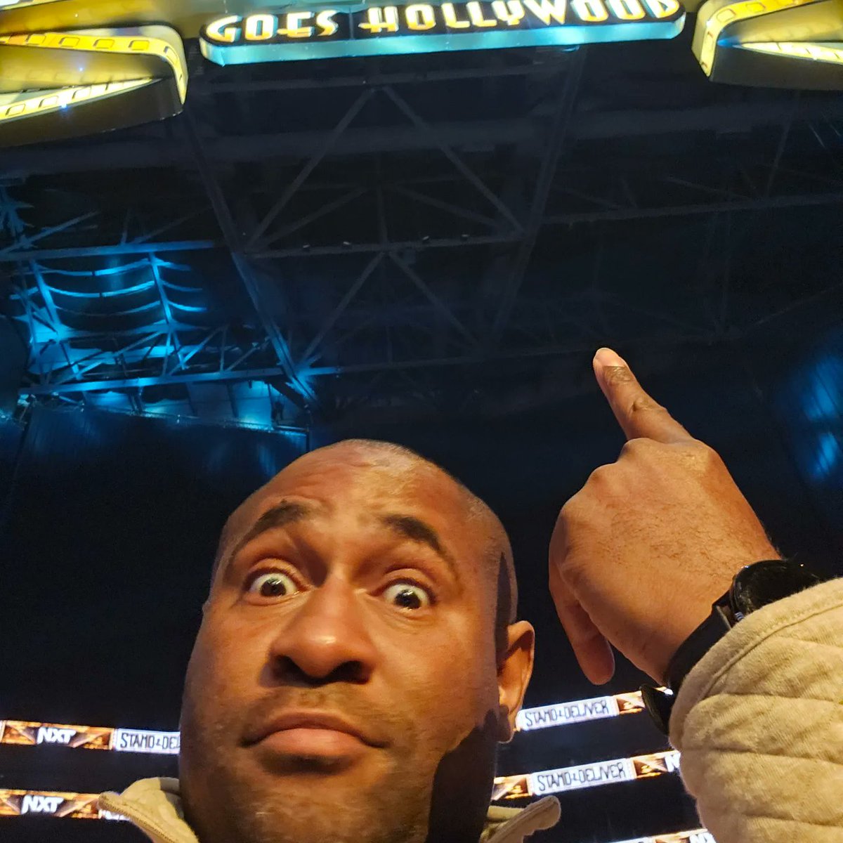 adamkwoods's tweet photo. I just noticed that I'm right under the sign, so #PointAtTheSign #NXT #StandAndDeliver
P.S. I did it wrong. I know. https://t.co/UrYzGDtKvG