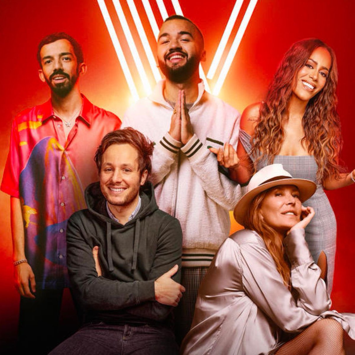 xfivigh's tweet photo. #TheVoice

mettons au clair ce débat ?

vous préférez quel jury de The Voice ?

- RT : cette année Bigflo et Oli , Amel Bent , Vianney et Zazie

- Like : l’année dernière : Florent Pagny , Vianney , Amel Bent , Marc Lavoine + Nolwenn https://t.co/N2ualYmFNo