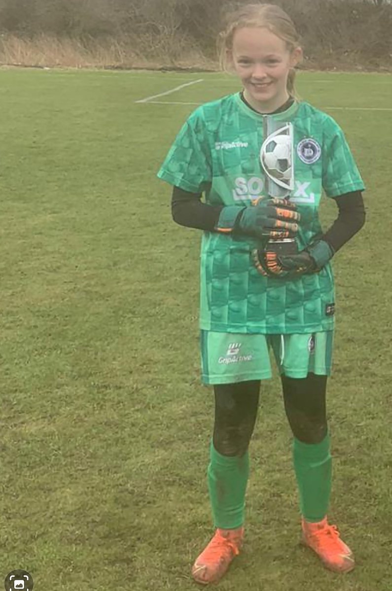 18 months of hard work, and belief this girl as shown you make me so proud , anything is possible when you show the desire and commitment you have. 💙 #MYgirl #myworld 💙💙⚽️⚽️⚽️