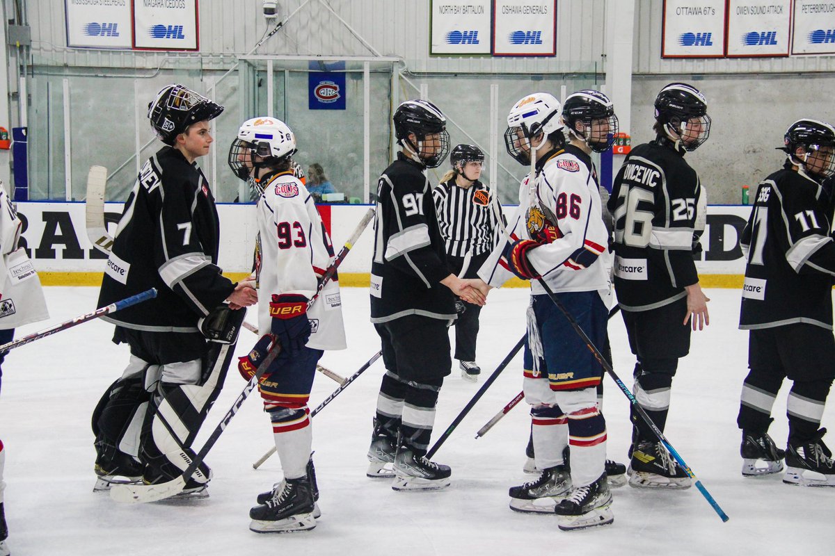 Nothing but respect 🤝 

#OHLCup | <a href="/OHLHockey/">Ontario Hockey League</a>