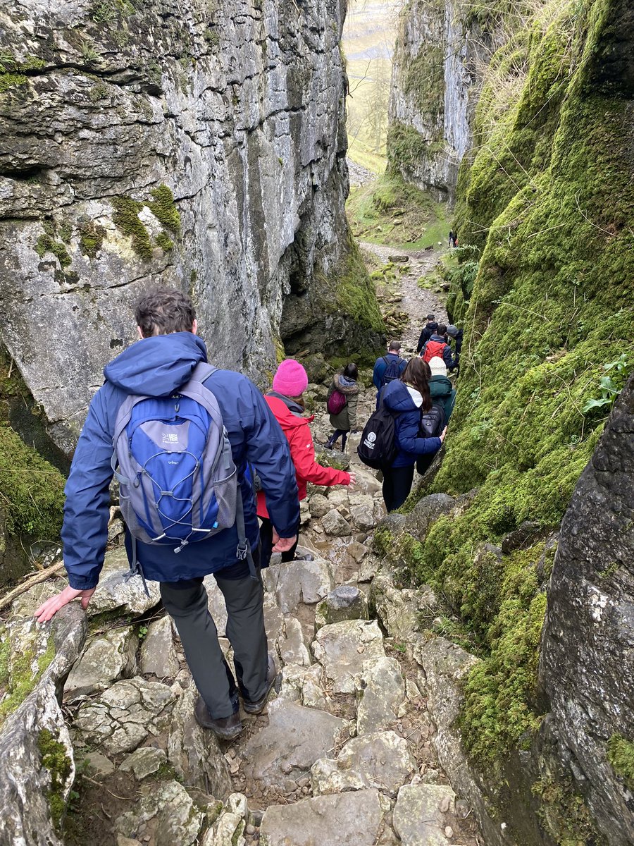 improvemydiet's tweet photo. #Hiking with friends today.
Circular route between Clapham village and Ingleborough.
#ExerciseWalk
#GetOutside https://t.co/giGYwZ3dp7