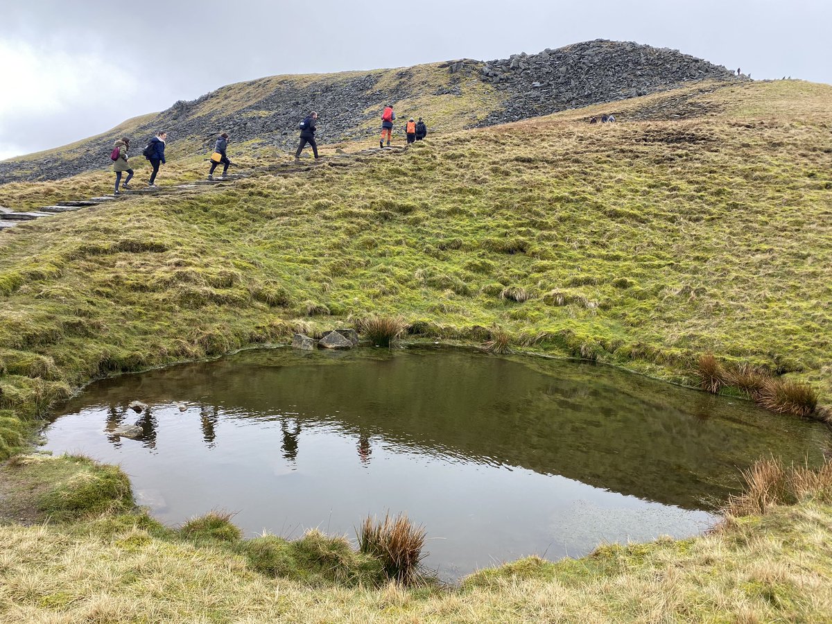 improvemydiet's tweet photo. #Hiking with friends today.
Circular route between Clapham village and Ingleborough.
#ExerciseWalk
#GetOutside https://t.co/giGYwZ3dp7