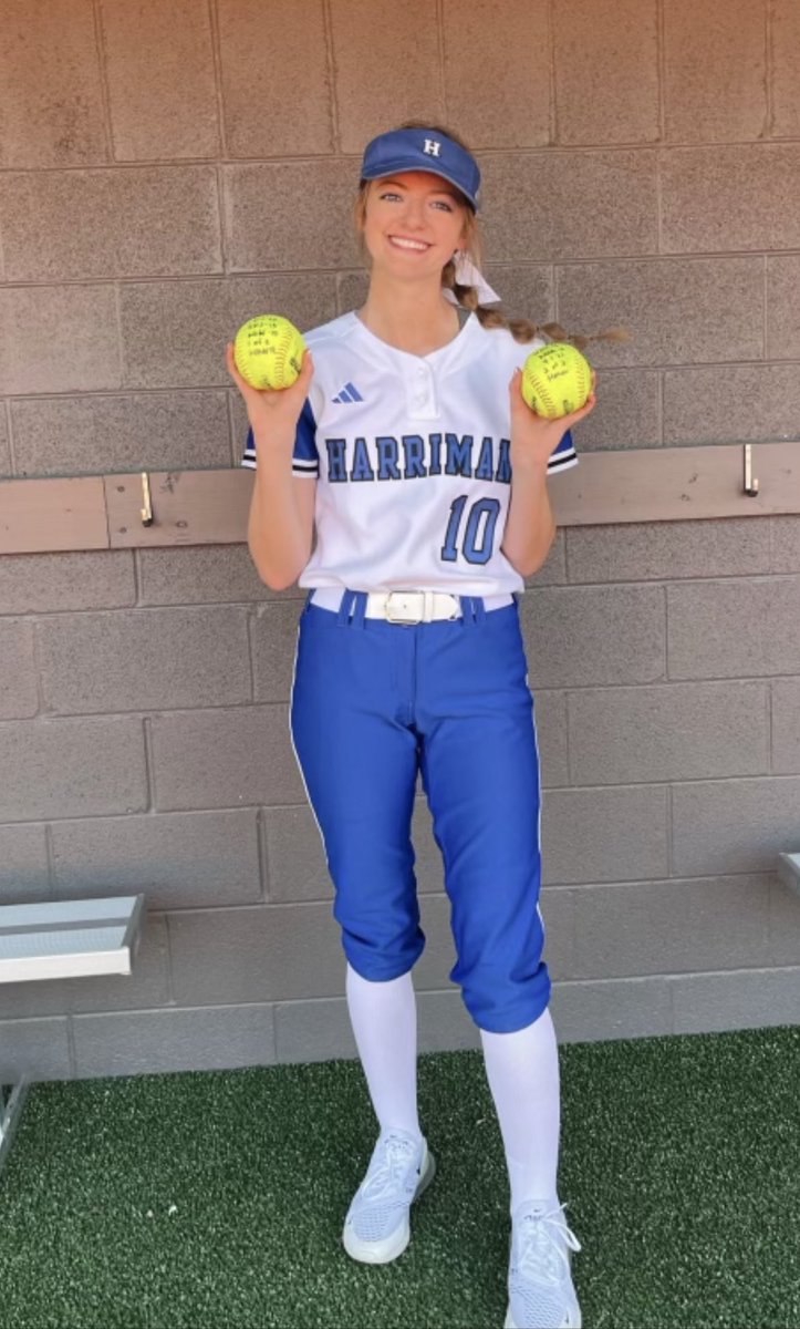HighHarriman's tweet image. 2 dingers for the birthday girl today!! @AddisonOliver33 @RoaneStateWBB