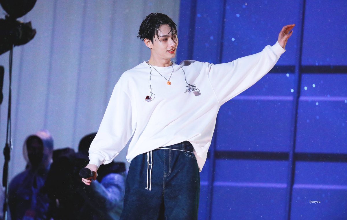 ppiaeong's tweet photo. 영원한 사랑이 있다면 그건 。。 https://t.co/QgDc78odIl