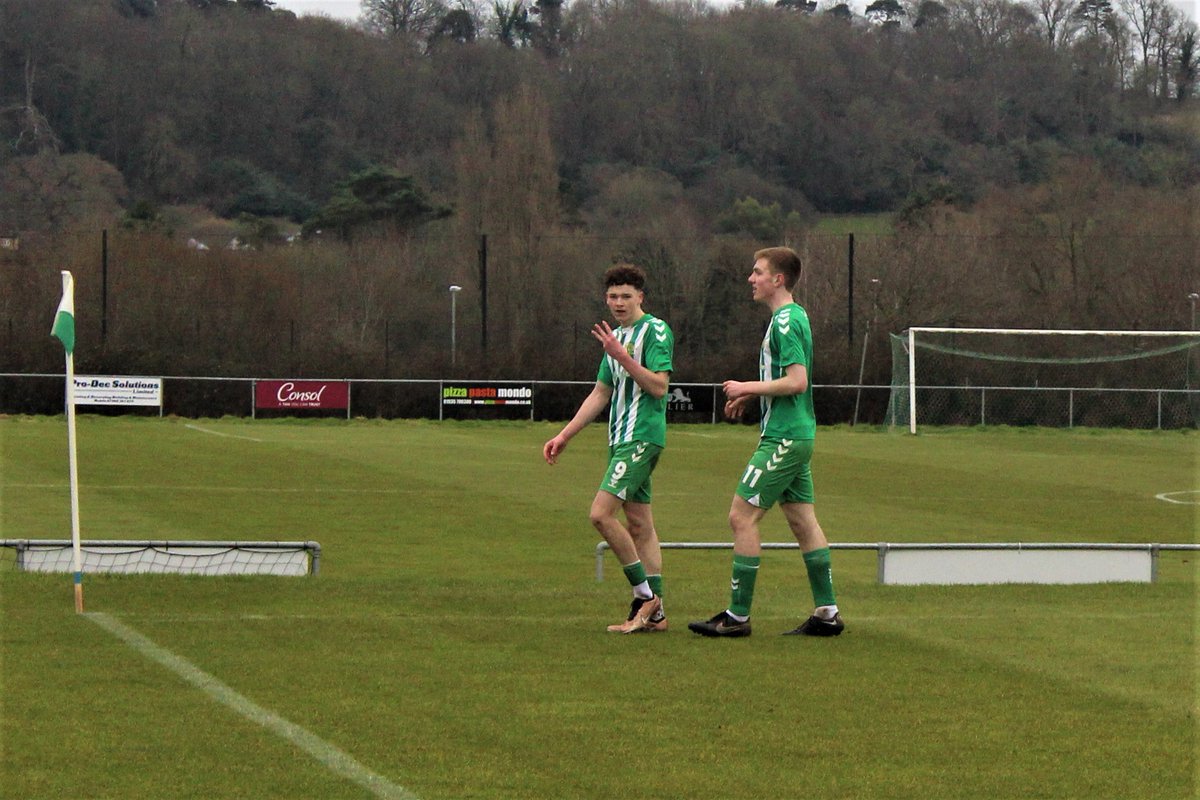 YTFCACADEMY's tweet image. Yeovil U18s @ytfcacademy record a 6-1 win over Wimborne U18s to strengthen their grip on 3rd place in the league @SWCYouthLeague 

A 1st half hat-trick from Charlie Bateson one from Aidan Skiverton and one each from schoolboys Bobby Hilton and Joseph Beckey 💚⚽️👏#YTFC #YTCST