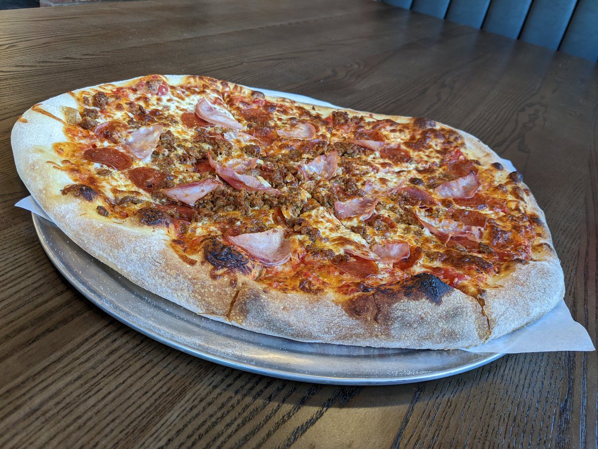Excited to check out a new restaurant in #HD42 tonight! So good! Welcome to #Ankeny, <a href="/doughcopizza/">doughcopizza</a>!

#EatLocal #SupportSmallBusinesses #AlwaysBeBuildingCommunity