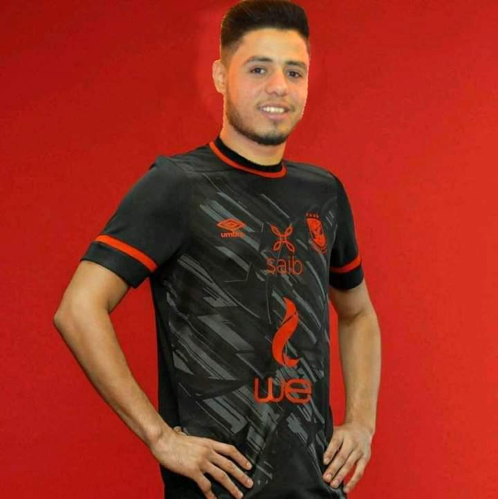 نختم اليوم دا بقي 😍وعلي حب الاهلي متجمعين دايما❤️❤🦅