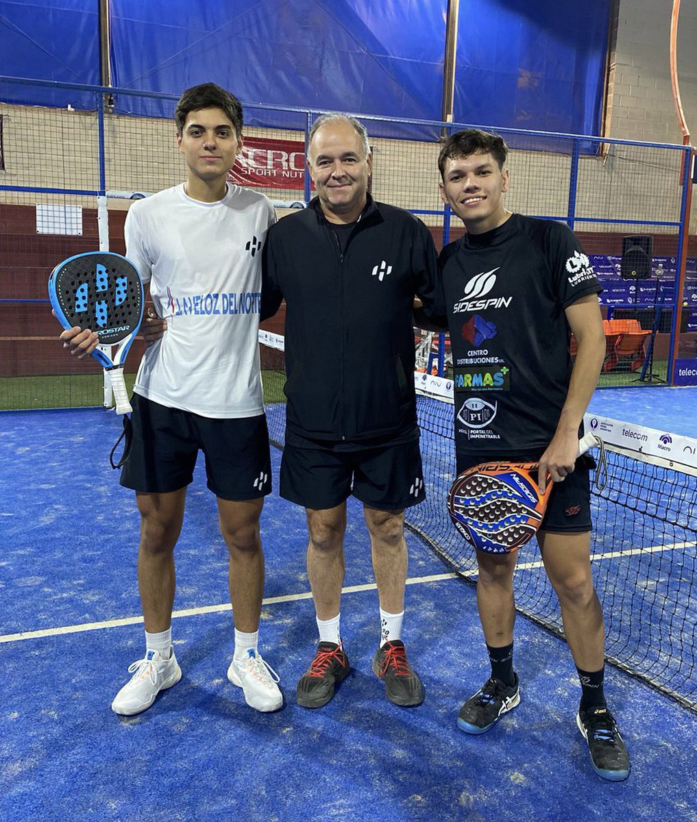 El jugador juvenil de @sidespinargentina y de la <a href="/Ajppargentina/">Ajpp argentina</a> <a href="/KevinKviat1/">Kevin Kviatkovski</a> ya se encuentra en Semifinales del torneo Selectivo de <a href="/Padel_APA/">Asociación Pádel Argentino (APA)</a> que se disputa en Cordoba, felicitaciones !